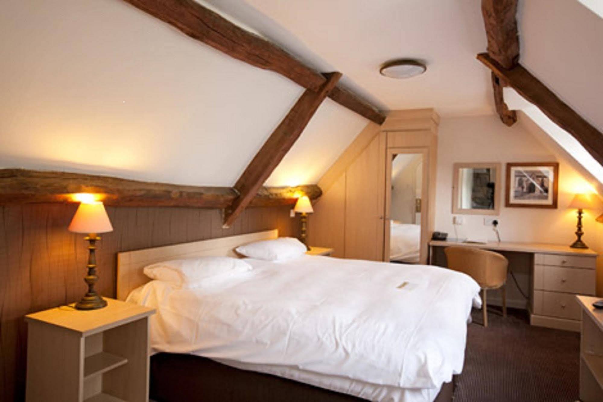 Old Manse Hotel By Greene King Inns Bourton-on-the-Water Eksteriør billede